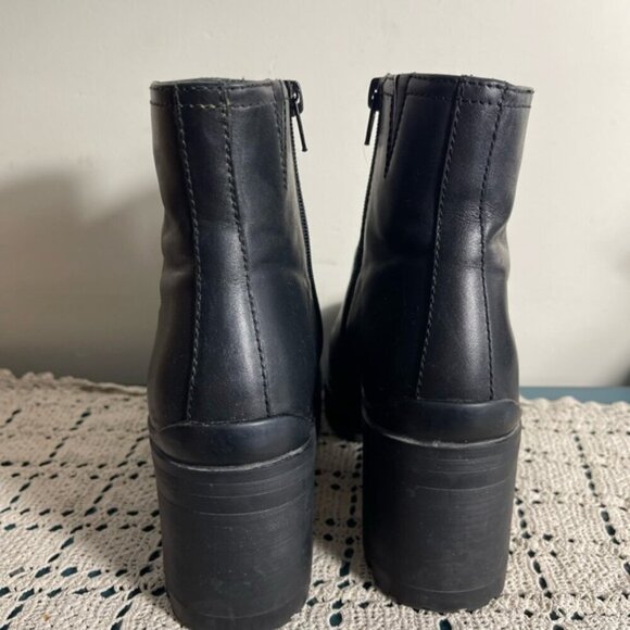 Jeffrey Campbell Women's Tracker Block-Heel Platform Booties Size 9.5 Leather - Picture 5 of 13